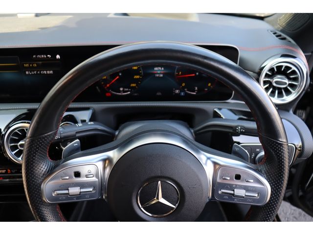 MERCEDES BENZ MERCEDES BENZ CLA class 2020
