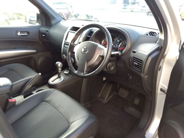 NISSAN X-TRAIL 4WD 2010