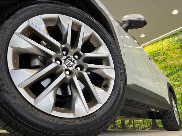 TOYOTA RAV4 4WD 2023