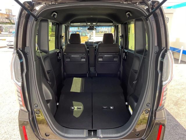 HONDA N BOX CUSTOM 2022