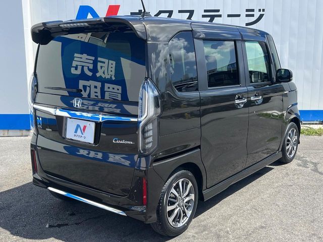 HONDA N BOX CUSTOM 2022