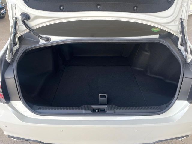 TOYOTA CROWN sedan hybrid 2018