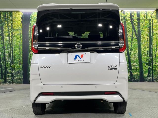 NISSAN ROOX 2021
