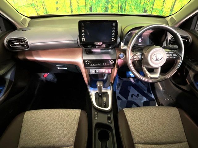 TOYOTA YARIS CROSS HYBRID 2021