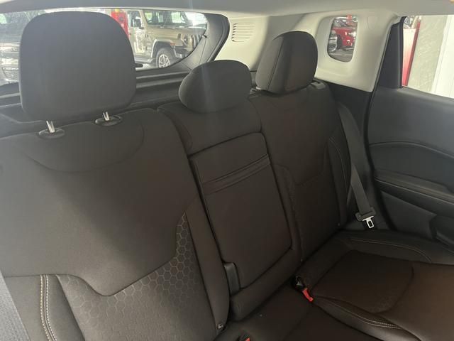 JEEP JEEP COMPASS 2019