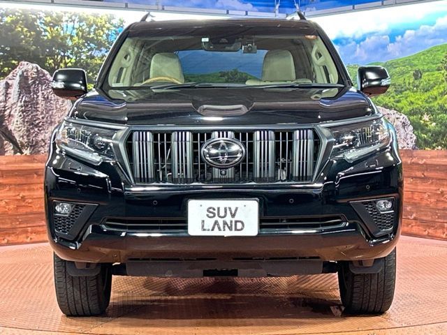 TOYOTA LANDCRUISER PRADO 2023