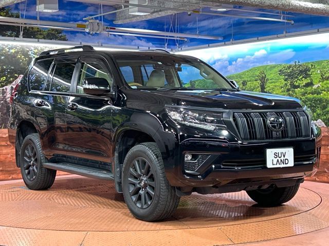 TOYOTA LANDCRUISER PRADO 2023