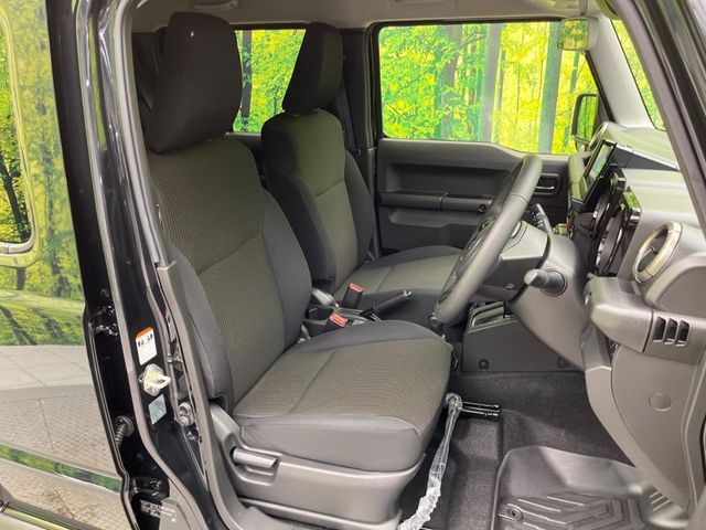 SUZUKI JIMNY NOMADE 2025