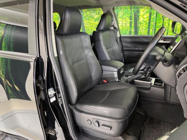 TOYOTA LANDCRUISER PRADO 2022