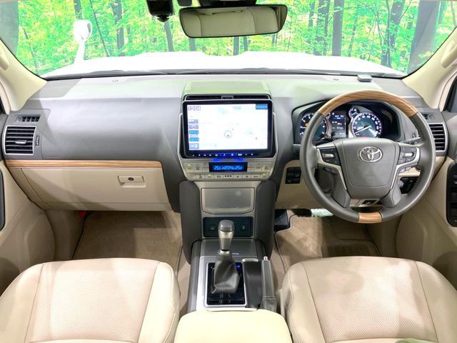 TOYOTA LANDCRUISER PRADO 2022