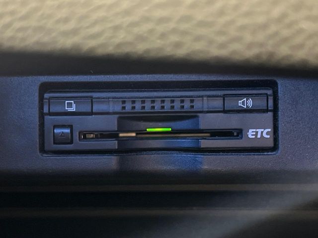 TOYOTA HARRIER 2WD 2014