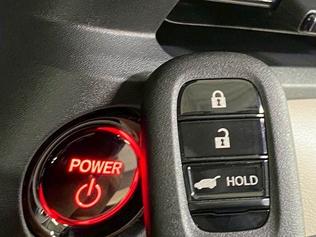 HONDA VEZEL e:HEV 2025