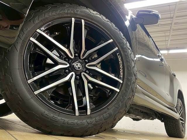 TOYOTA LANDCRUISER PRADO 2019