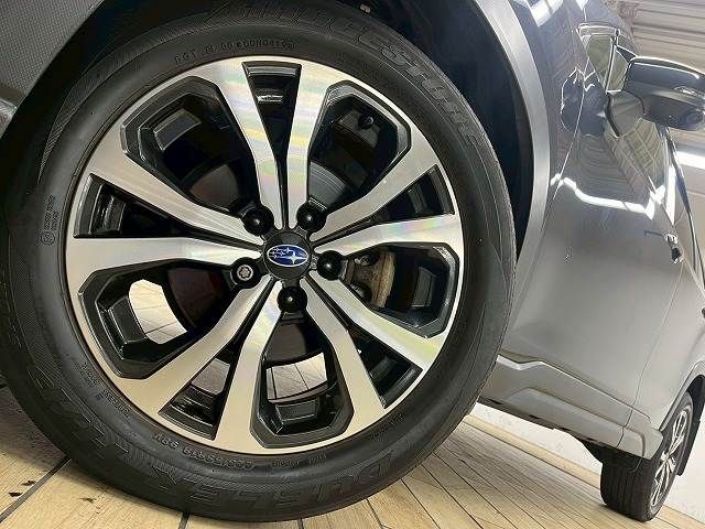 SUBARU FORESTER 2019