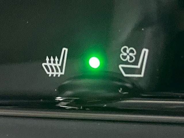 TOYOTA HARRIER 2WD 2017