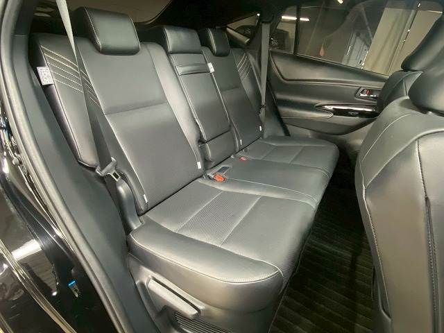 TOYOTA HARRIER 2WD 2017