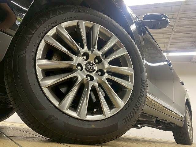 TOYOTA HARRIER 2WD 2017