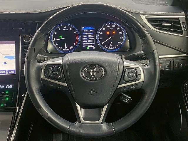 TOYOTA HARRIER 2WD 2017