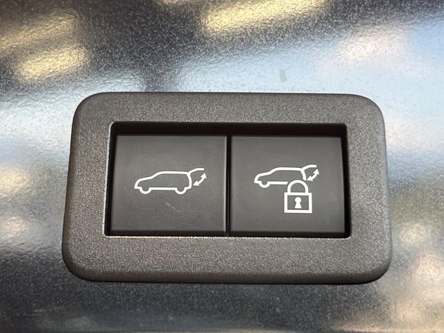 TOYOTA COROLLA CROSS HYBRID 2022