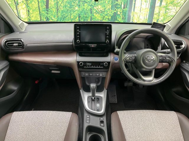 TOYOTA YARIS CROSS HYBRID 2022