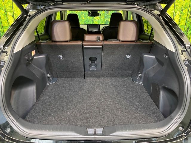 TOYOTA YARIS CROSS HYBRID 2022