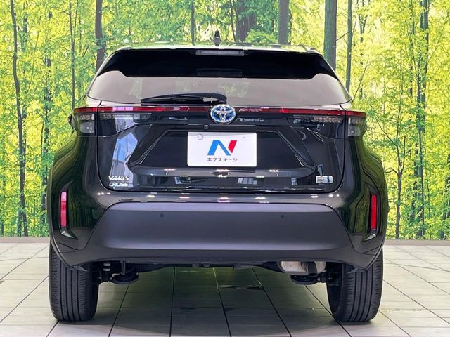 TOYOTA YARIS CROSS HYBRID 2022