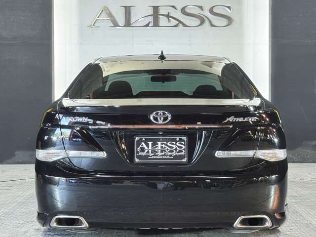 TOYOTA CROWN sedan 2010