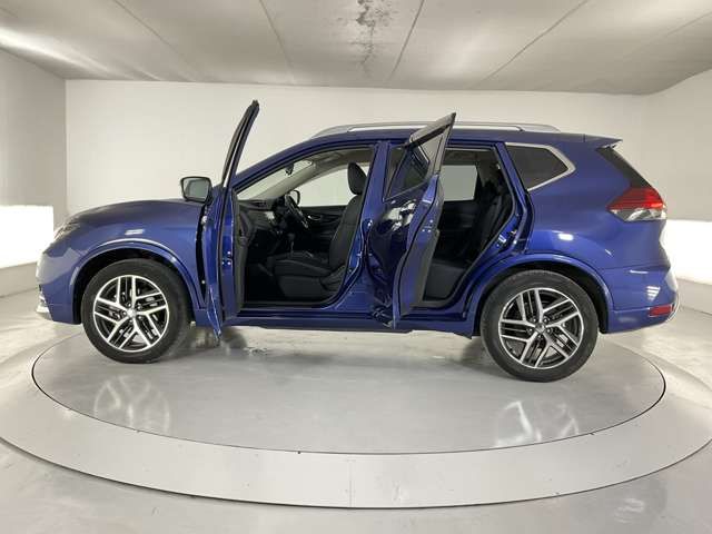 NISSAN X-TRAIL HYBRID 2WD 2020