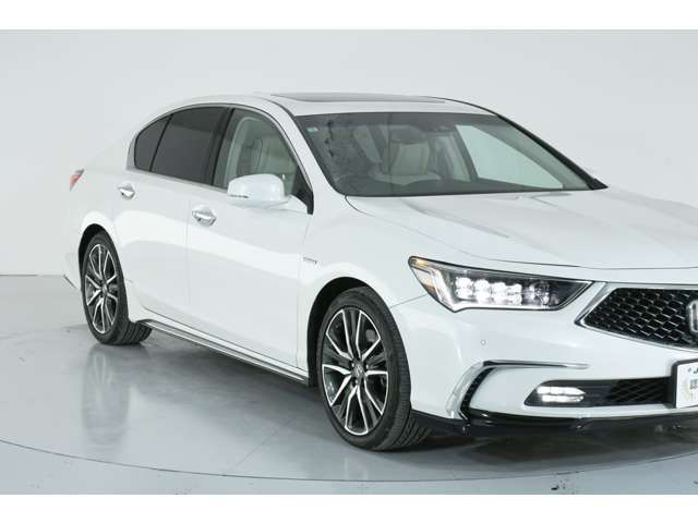 HONDA LEGEND HYBRID 2019