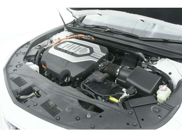 HONDA LEGEND HYBRID 2019