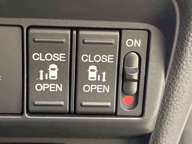 HONDA FREED e:HEV 2025