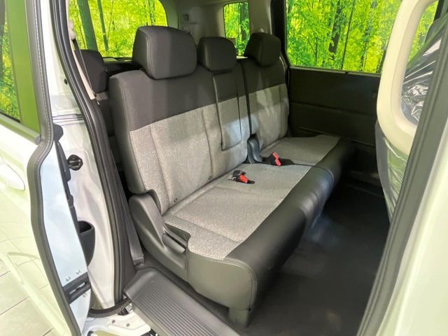 HONDA FREED e:HEV 2025