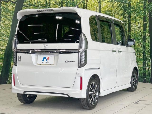 HONDA N BOX CUSTOM 2019