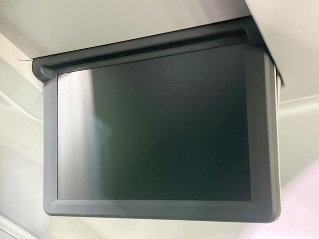 TOYOTA ALPHARD hybrid 4WD 2017