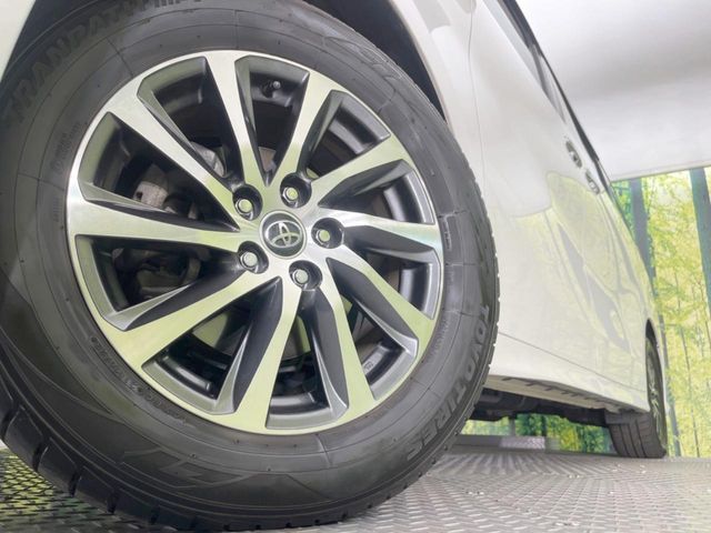 TOYOTA ALPHARD hybrid 4WD 2017