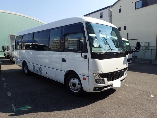 MITSUBISHI ROSA 2025