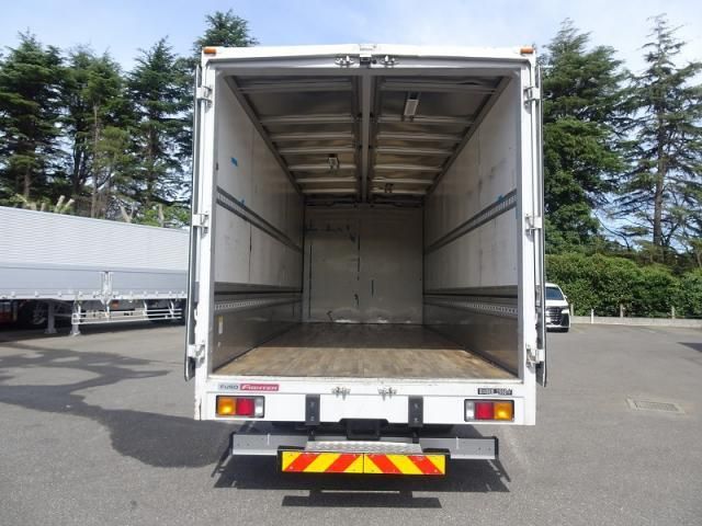 MITSUBISHI FUSOU FIGHTER 2020