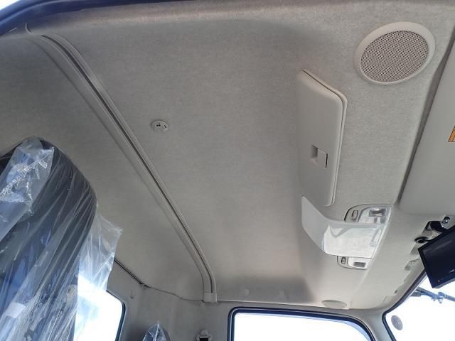 MITSUBISHI FUSOU FIGHTER 2025