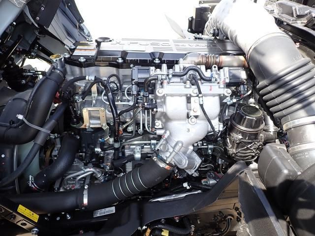 MITSUBISHI FUSOU FIGHTER 2025