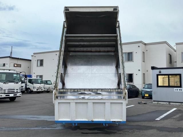 NISSAN DIESEL CONDOR 2017