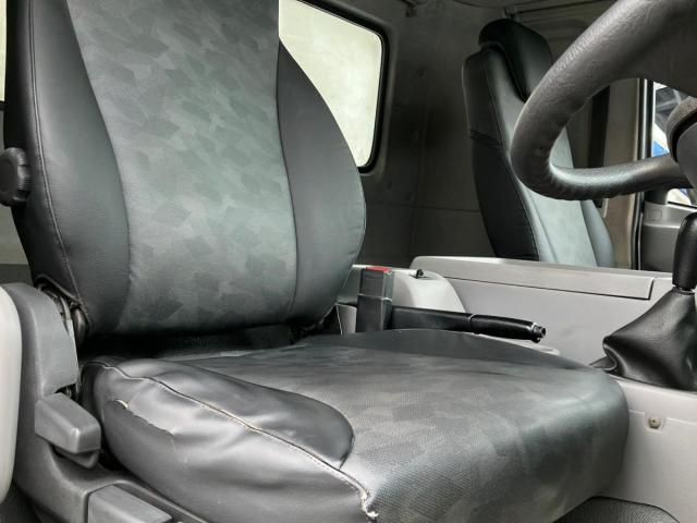 NISSAN DIESEL CONDOR 2017