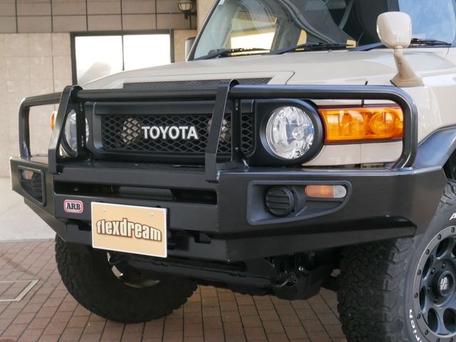 TOYOTA FJ CRUISER 4WD 2014