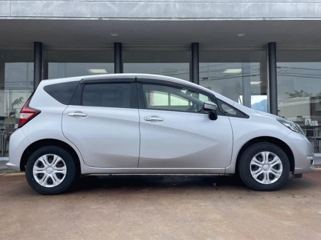 NISSAN NOTE 4WD 2017