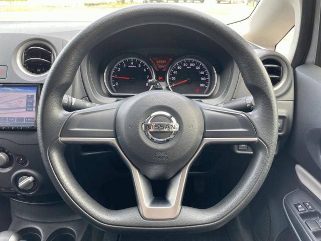 NISSAN NOTE 4WD 2017