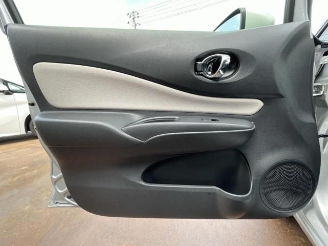 NISSAN NOTE 4WD 2017