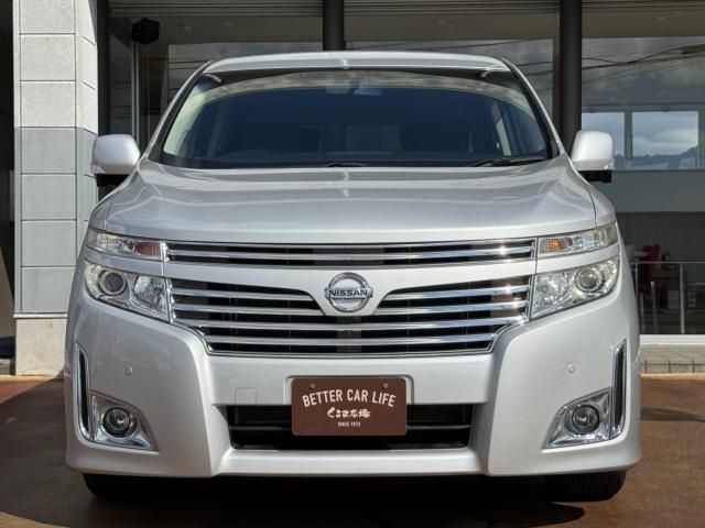 NISSAN ELGRAND 2010