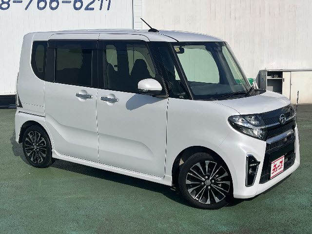 DAIHATSU TANTO CUSTOM 2020