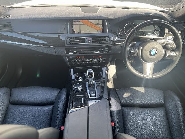 BMW BMW 5series TOURING 2016