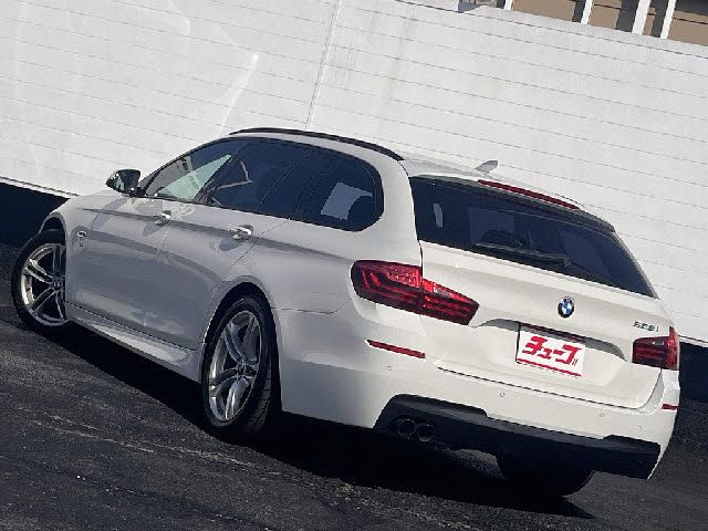 BMW BMW 5series TOURING 2016