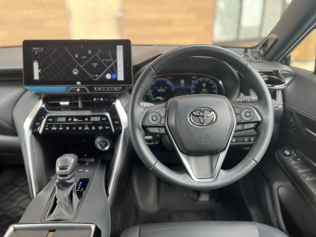 TOYOTA HARRIER HYBRID 2023